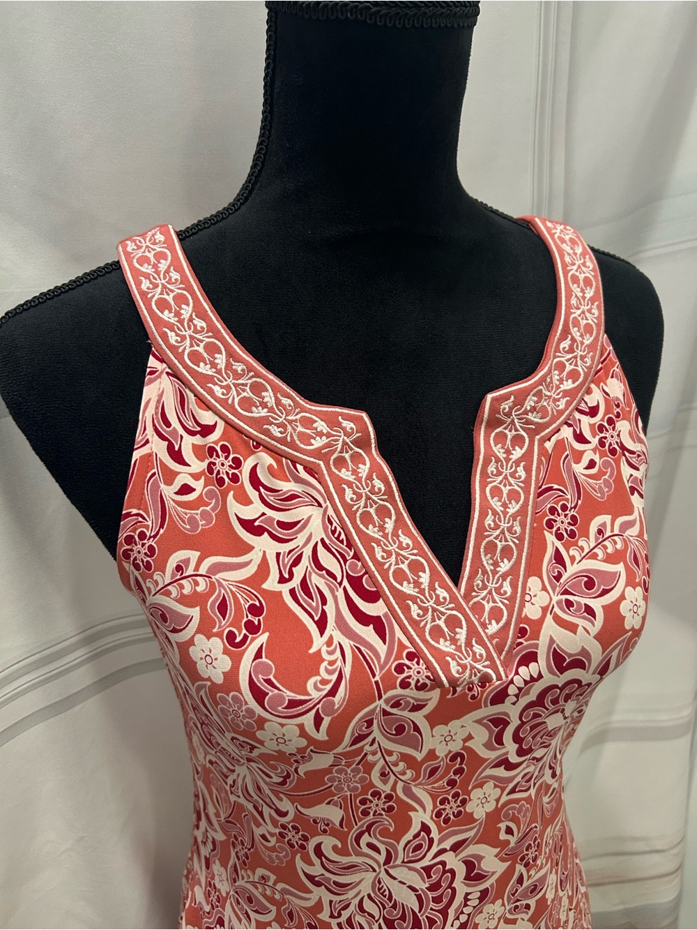 NWT Magnolia Grace Embroidered Trim Alhambra Women’s Knit Dress XSP